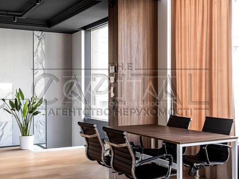 комерційна за адресою Бульварно-Кудрявська вул. (Воровського), 15А