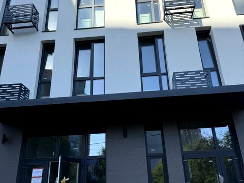 квартира за адресою Осіння вул., 28