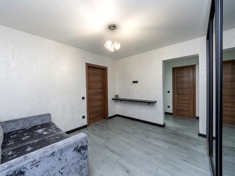 квартира за адресою Ревуцького вул., 54