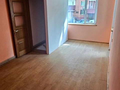квартира за адресою Злуки, 25
