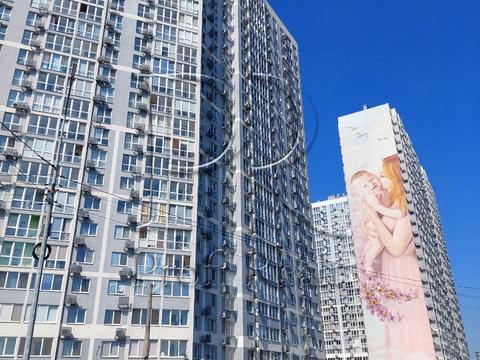 квартира по адресу Ревуцкого ул., 40-В