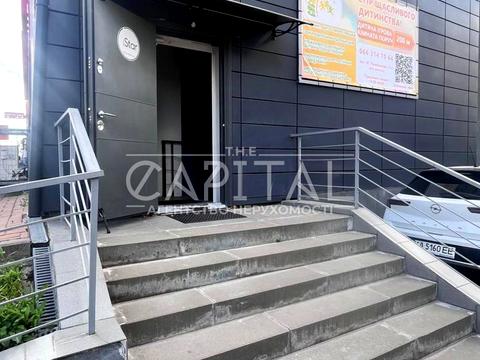 комерційна за адресою Марії Примаченко вул. (Першотравнева), 8