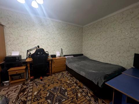 квартира за адресою Довженка вул., 10