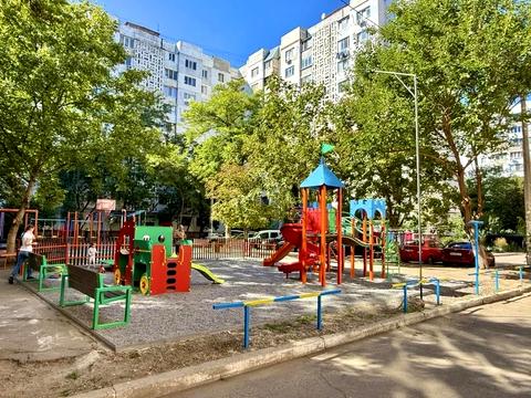 квартира за адресою Академіка Заболотного вул., 59/2
