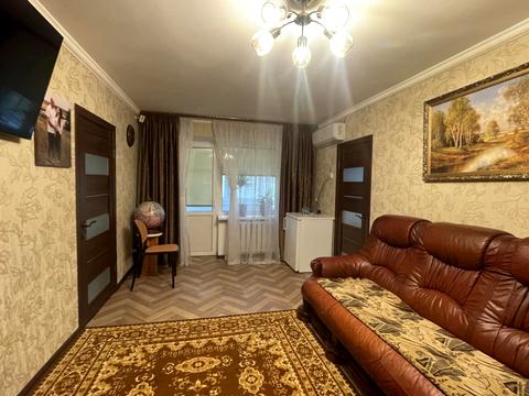 квартира за адресою Космонавтів вул., 75