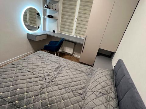 квартира по адресу Краснова ул., 1-Б