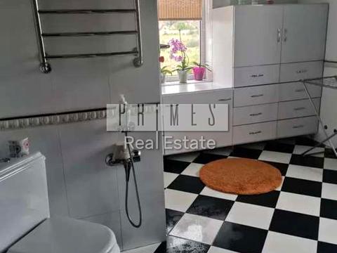 дом по адресу Добровольців вул.