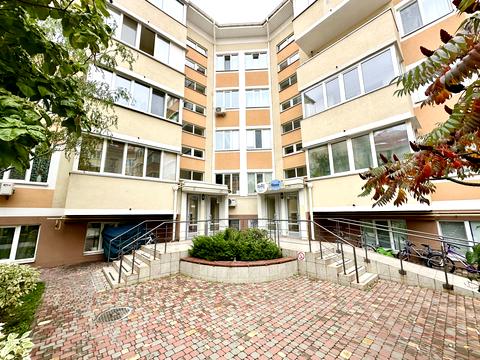 квартира за адресою Богдана Хмельницького вул., 9-В