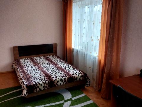 квартира за адресою Київ, Автозаводська вул., 11