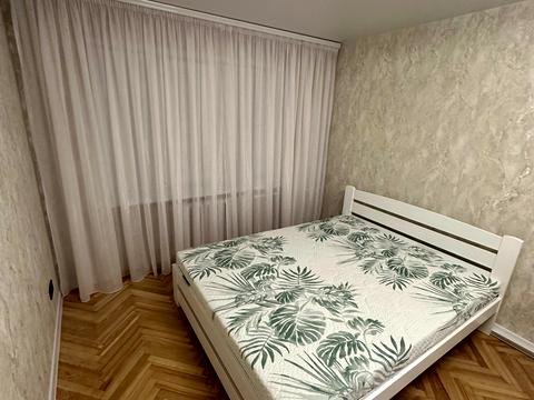 квартира за адресою Олени Теліги вул., 15