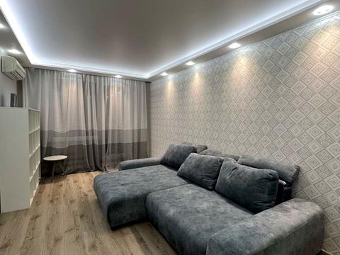 квартира за адресою Нескорених вул. (Героїв Праці), 4