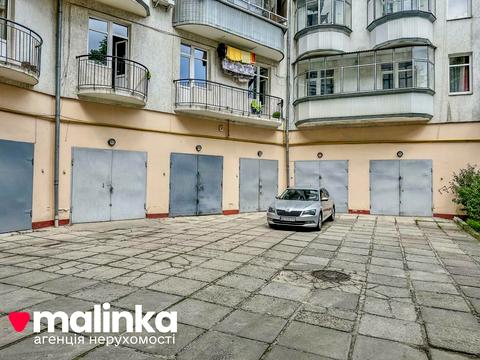 квартира за адресою Сергія Єфремова вул., 13