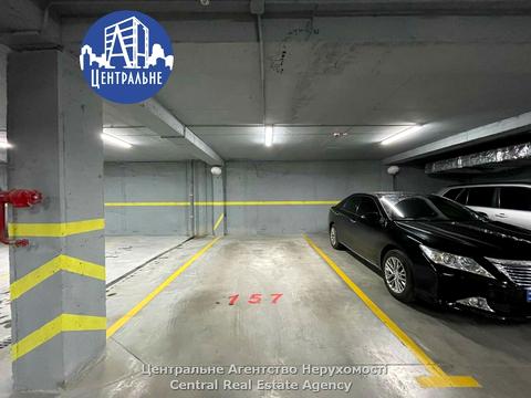 паркомісце за адресою Марка Черемшини вул., 39