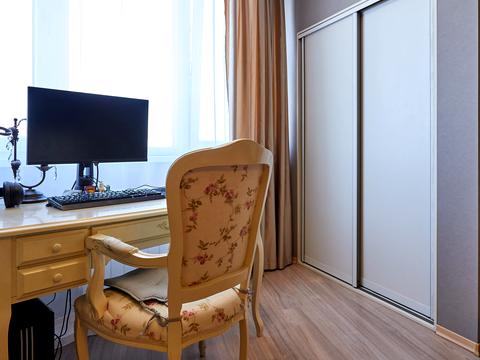 квартира по адресу Александра Мишуги ул., 2