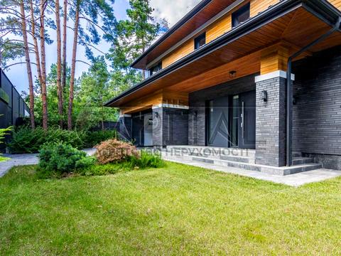 будинок за адресою Плютська