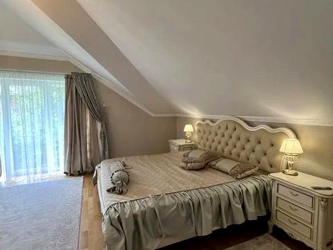 будинок за адресою Університетська вул.