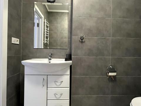 квартира за адресою Авраама Лінкольна вул. (Димитрова), 6а