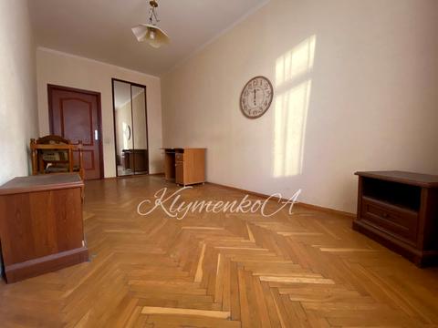 квартира за адресою Велика Васильківська вул. (Червоноармійська), 132