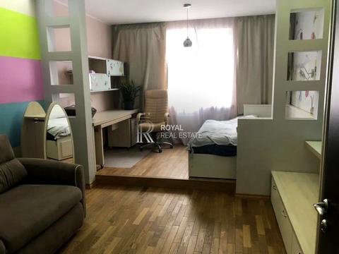 будинок за адресою орхідейна, 1