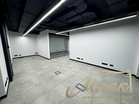 комерційна за адресою Красилівська вул., 9