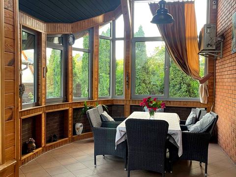 будинок за адресою 12-Ентузіастів, 18