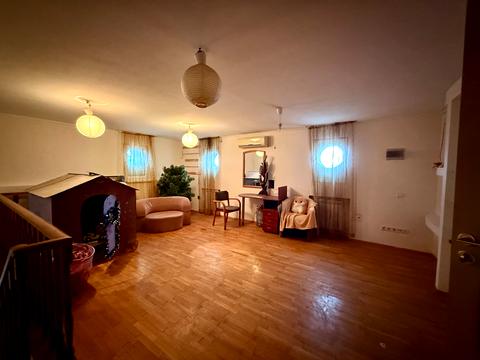 квартира за адресою Гоголівська вул., 27