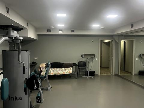 коммерческая по адресу Александра Поля просп. (Кірова), 121