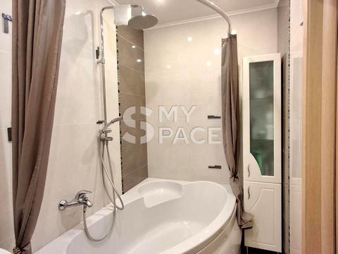 квартира по адресу Юлии Здановской ул. (Ломоносова), 53/2