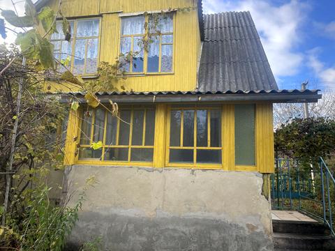 будинок за адресою Центральна