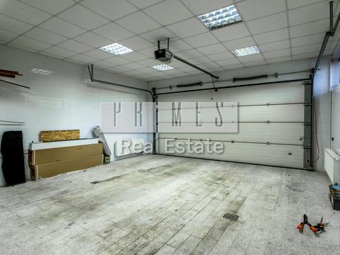 будинок за адресою Осіння