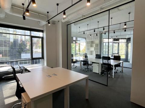 коммерческая по адресу Болсуновская ул. (Сергея Струтинского), 2