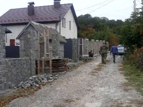 участок по адресу Горіхова