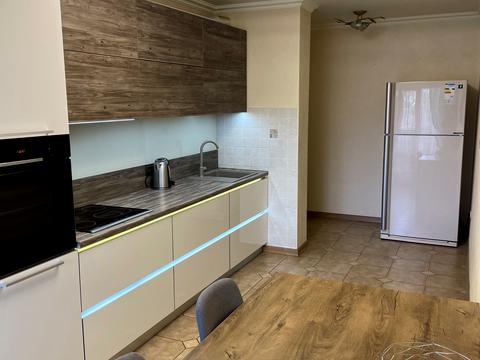 квартира за адресою Дарницький бульв., 12