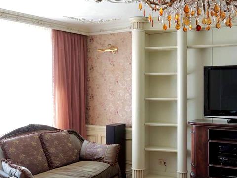 квартира за адресою Раїси Окіпної вул., 10-Б