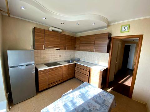 квартира за адресою Драгоманова вул., 44-А