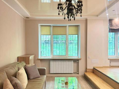 квартира за адресою Київ, Печерський узвіз, 15