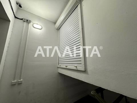 комерційна за адресою Добровольців вул. (Маршала Говорова), 8