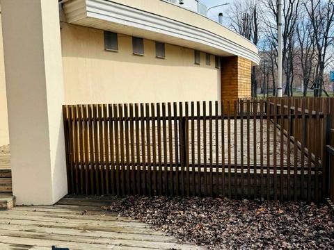 комерційна за адресою Сумська вул., 2