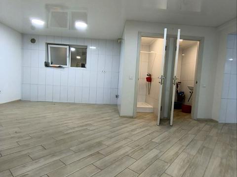 комерційна за адресою Глинянський Тракт вул., 55