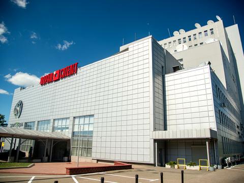 коммерческая по адресу Героїв Космосу ул., 4