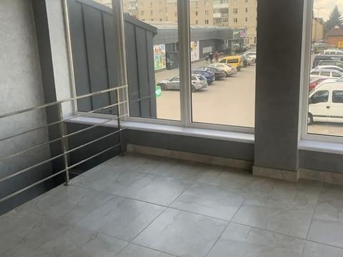 комерційна за адресою Симона Петлюри вул., 4б