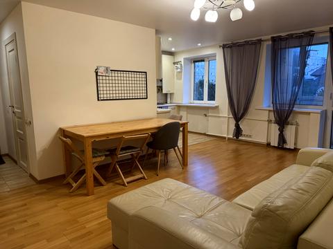 квартира по адресу Загоровская ул. (Багговутовская), 28