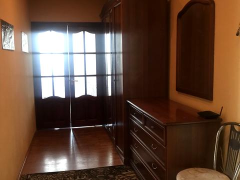 квартира за адресою Космічна вул., 25
