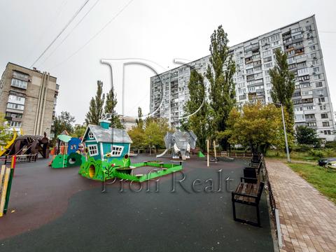 квартира за адресою Русанівська набережна вул., 6