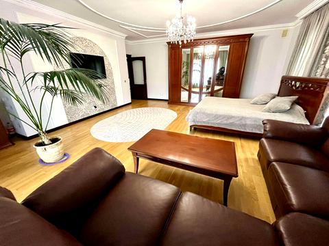 будинок за адресою Павла Апостола вул., 24