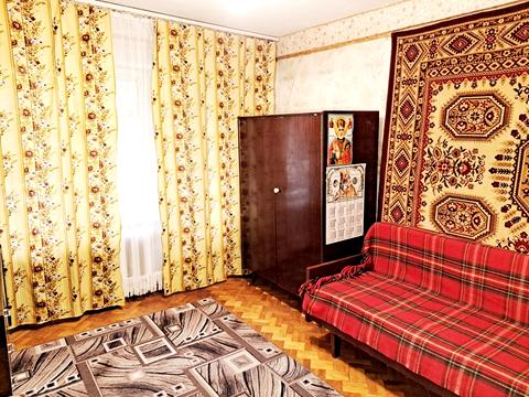 квартира за адресою Верховної Ради бульв., 16-Б