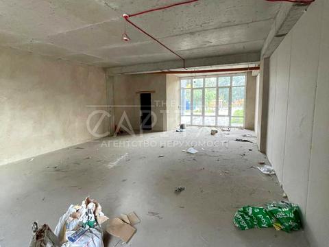 комерційна за адресою Миколи Гулака вул., 4
