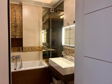квартира за адресою Почайнинська вул., 70