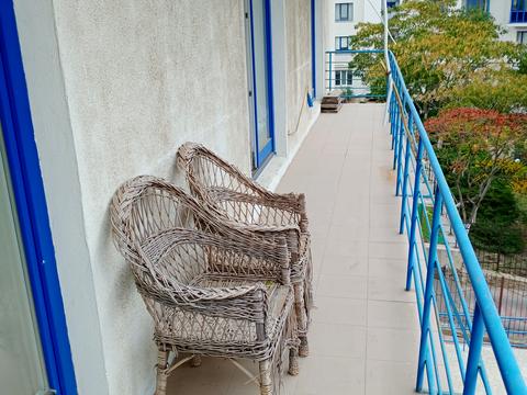 комерційна за адресою Мукачівський пров., 4в