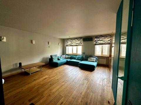 квартира за адресою Салютна вул., 14/51